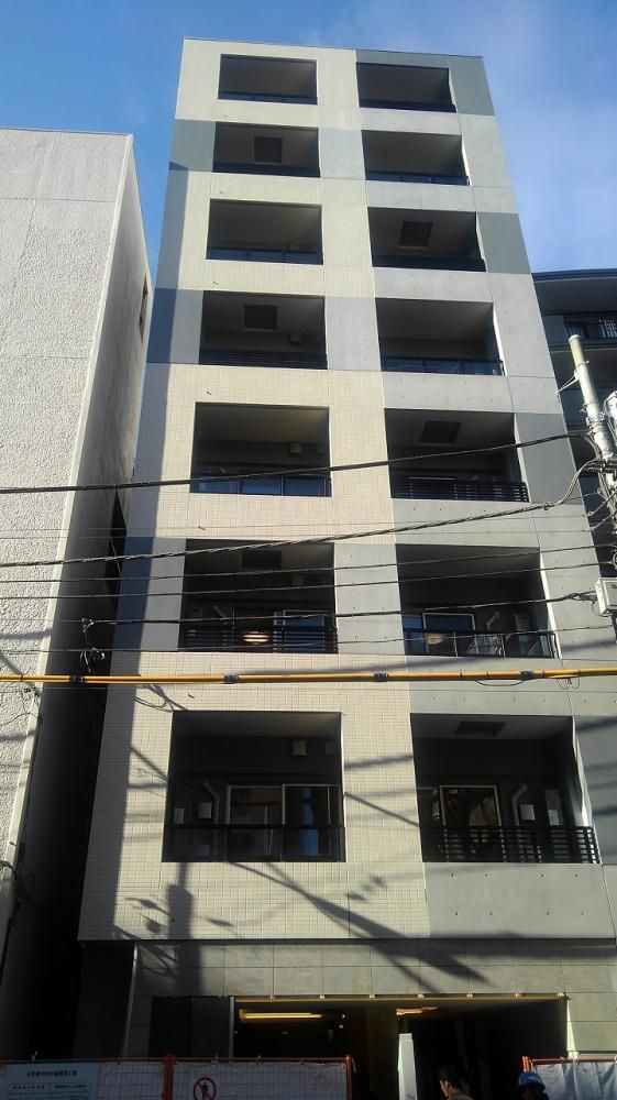 �O�����J�[�T���{���l��