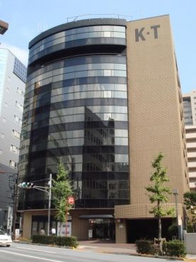 �V��j�E�s�r��